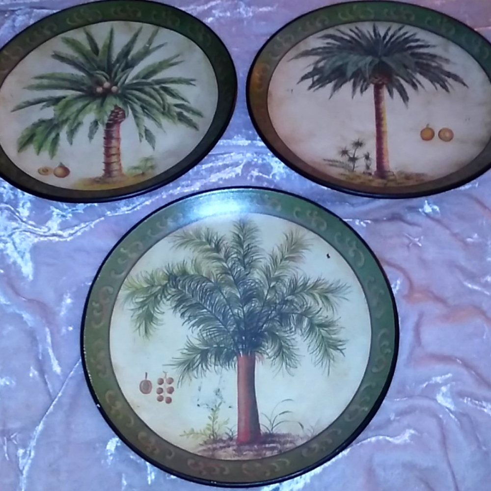 3 Decorative Palm tree plates